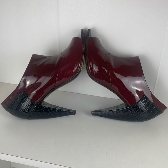 Pour La Victoire Lea Dark Cherry Patent Leather Curved Heel Ankle Bootie Sandal - Picture 4 of 14
